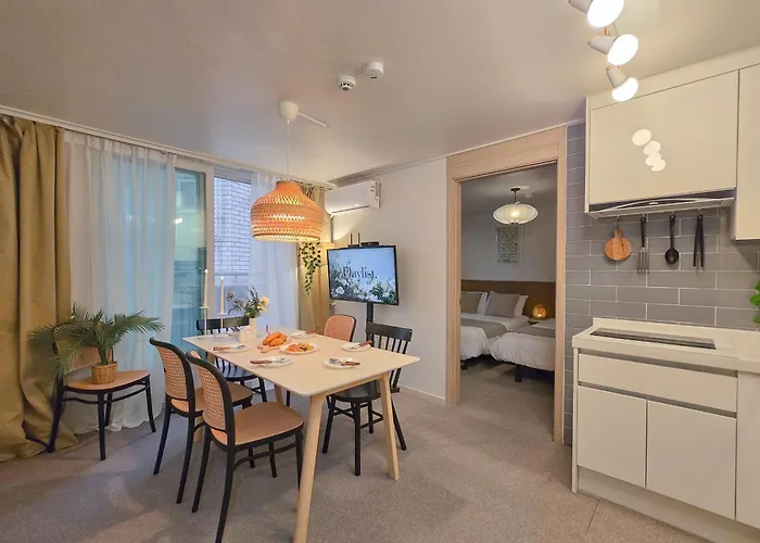 Apartment Sun , Hongdae